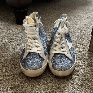 Golden Goose Deluxe Brand France Light Blue glitter-white Coco Star Sneaker.